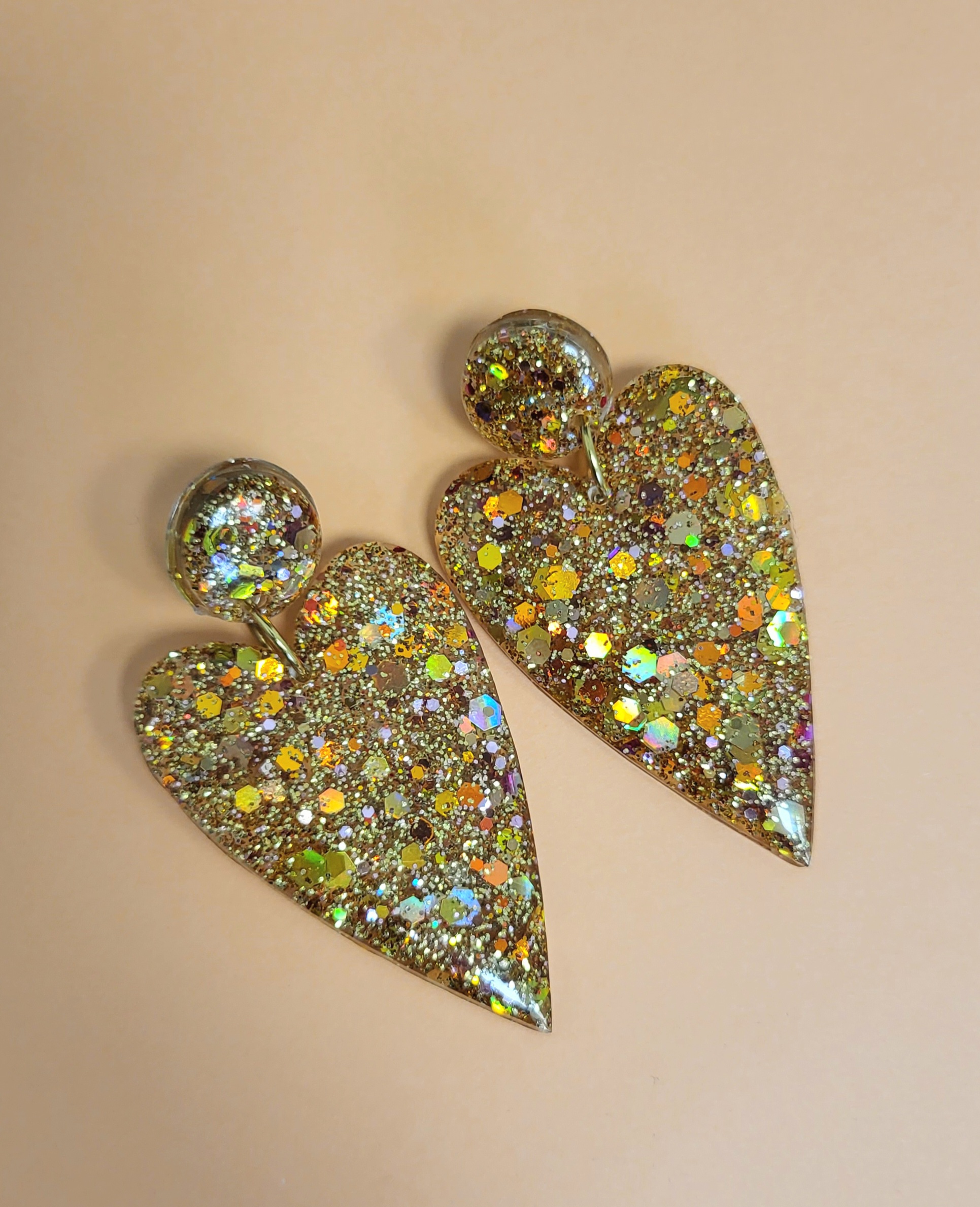 Boucles coeur paillettes dorées